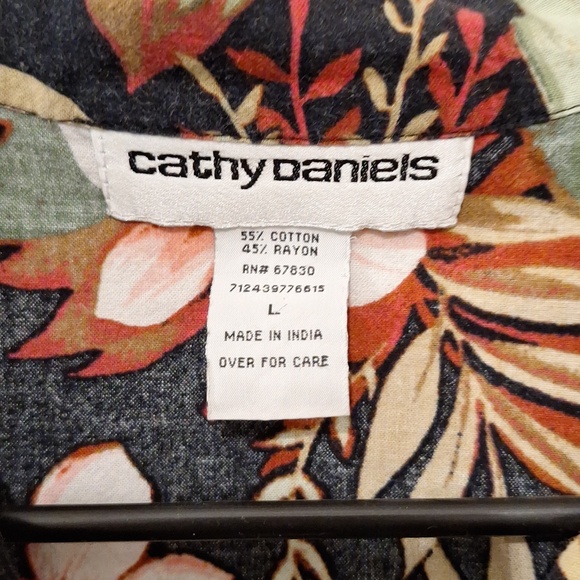 Floral Hawaiian shirt - Picture 3 of 6